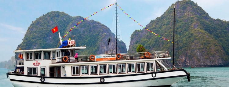 HA LONG BAY -SUNG SOT CAVE 1 DAY TOUR