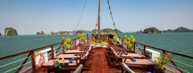 BAI TU LONG BAY 3DAYS 2 NIGHT (GARDEN BAY 3***AND GARDEN BAY LEGEND 4****)