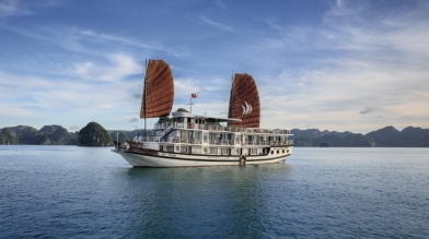 Ha Long Bay Le Journey 4**** cruise 2 days 1 night