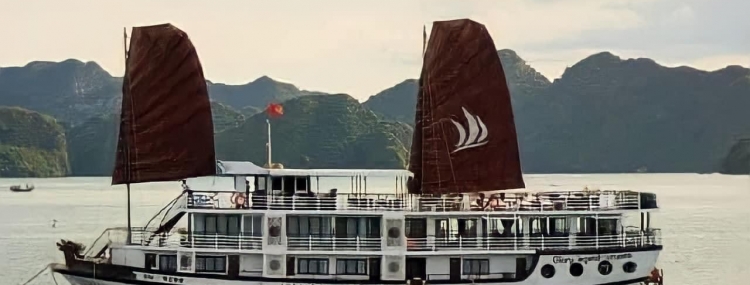 Ha Long Bay Le Journey 4**** cruise 2 days 1 night