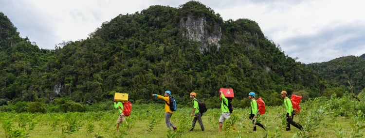 HANG TIEN CAVE 2DAY1NIGHT TOUR  DISCOVERY