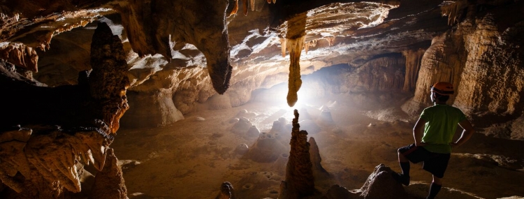 HANG TIEN CAVE 2DAY1NIGHT TOUR  DISCOVERY