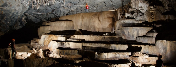 HANG TIEN CAVE FULLDAY TOUR  DISCOVERY