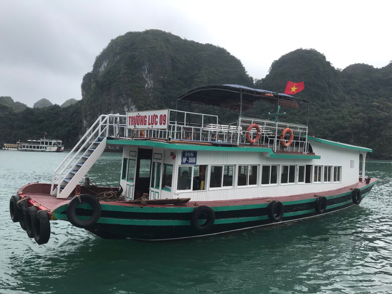 CAT BA TOUR -LAN HA BAY  FULL DAY TRIP