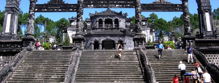 HUE CITY TOUR