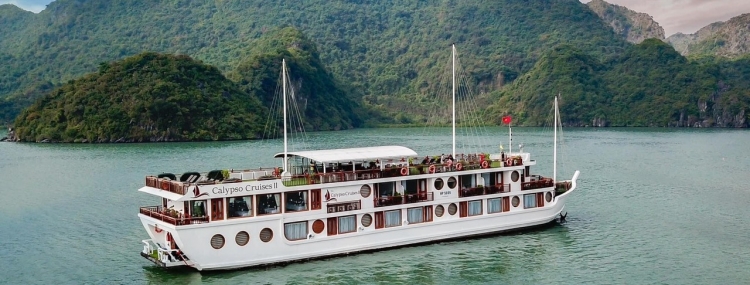 HA LONG BAY - CAT BA ISLAND (CALYPSO CRUISES 4****)  2 DAYS 1 NIGHT