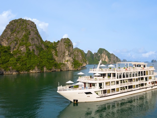 Ha Long 3 Days 2 Nights on Hermes Cruises 5*****