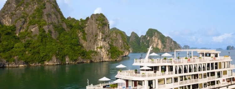 Ha Long 3 Days 2 Nights on Hermes Cruises 5*****