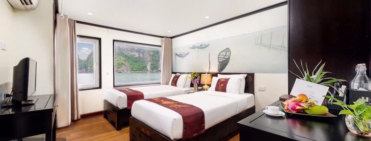 Ha Long CROWN LEGEND CRUISE 4**** deluxe 2D1N