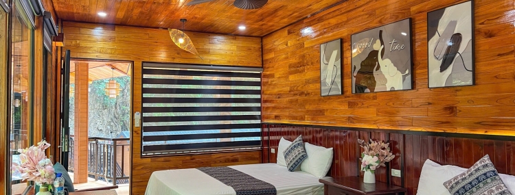 Bungalow family  in the front of river