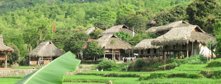 Mai Chau Pu Luong Nature Reserve 3 Days 2 nights